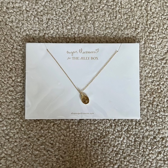 Sugar Blossom Sloanne Necklace for The Jilly Box - Picture 4 of 6